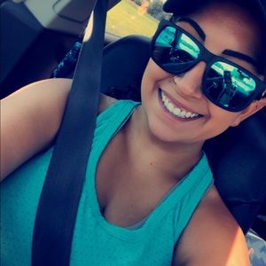 Meet your Posher, Jocinda